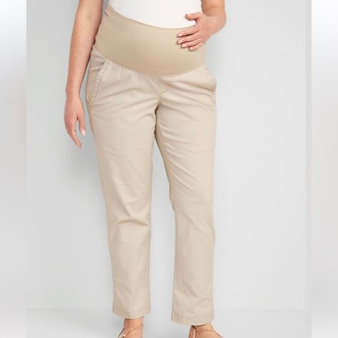 NWT Womens Small • Maternity Rollover-Waist Chino Pants 4th Trimester, Preggo Fashion, 3rd Trimester, Old Navy Maternity, Womens Maternity, Old Navy Pants, Chino Pants, Navy Pants, Chinos Pants