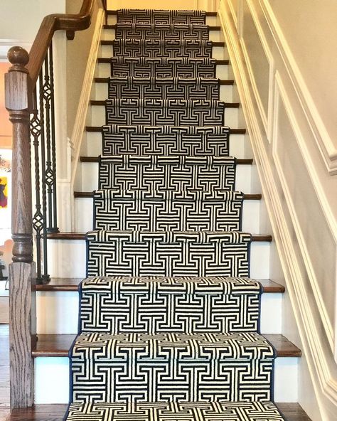 Check out one of our favorite Running Lines, LABYRINTH, as a marvelous and enchanting stair runner. Pictured here in White/Blue, but there are plenty of other colorways availble. If you like what you see, click the link for more info! 

#madeintheusa #interiorinspo #stairrunnerinspo Unique Stair Runner Ideas, Greek Key Stair Runner, Stair Runner Carpet Colorful, Custom Stair Runner, Stair Runner Ideas, Runner Carpet, Printed Carpet, Stair Runners, Blue Carpet