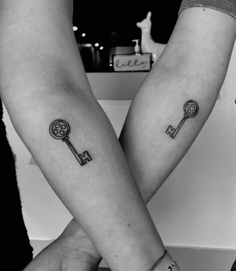 Mini Coraline Tattoo, Sick Matching Tattoos, Matching Tattoos For Best Friends Aesthetic, Coraline Aesthetic Tattoo, Matching Movie Tattoos, Tim Burton Matching Tattoos, Coraline Themed Tattoo, Coraline Quote Tattoo, Emo Best Friend Tattoos