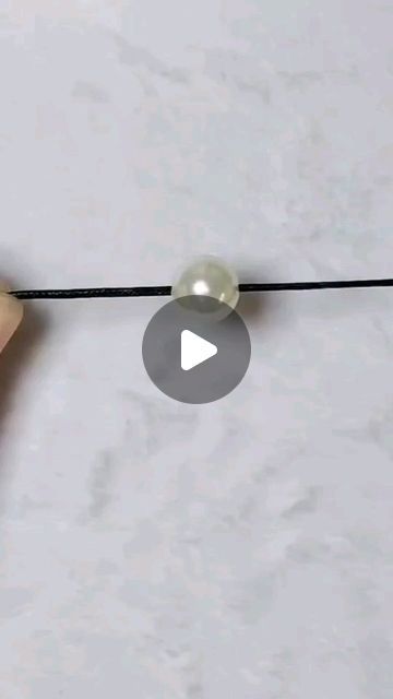 Necklace Knots, Tutorial Macramé, Diy Bracelets With String, Survival Knots, Clear Heart, Diy Collier, Handmade Jewlery, Bracelet Craft Diy, Jewelry Knots