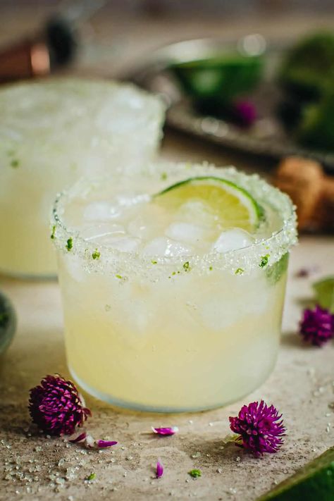 Champagne Margarita - Aimee Mars Champagne Margarita Recipe, Champagne Margarita, Types Of Champagne, Champagne Margaritas, Traditional Margarita, Sparkling Cocktail, Reposado Tequila, Champagne Cocktail, Margarita Recipes