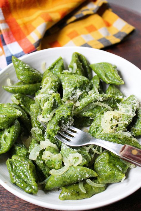 Two-ingredient Spinach Gnocchi Easy Gnocchi Recipe, Salted Baked Potato, Easy Gnocchi, Spinach Gnocchi, Gnocchi Recipes Easy, 2024 Meals, Pasta Flour, Butter Carrots, Caramelised Onion