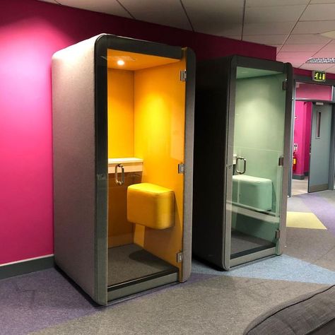 Free-standing telephone booths are often used in open plan offices where staff need to make private phone calls or private calls away from the desk. The upholstered panels provide acoustic privacy and also bring an element of design to the office. Office Telephone, Office Privacy, Standing Office, Phone Booth Office, Acoustic Ceiling Tiles, Pharmacy Design, Telephone Booth, Collaboration Space, Phone Booth