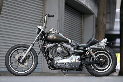 Dyna Chopper, Harley Wide Glide, Harley Davidson Nightster, Dyna Glide, Softail Bobber, Harley Davidson Engines, Harley Shovelhead, Motorbike Art, Sportster Bobber