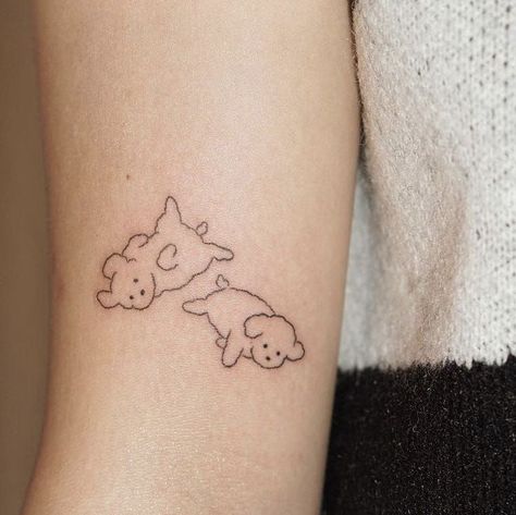 Dog Tattoo Ideas Aesthetic, Simple Puppy Tattoo, Dog Matching Tattoos, Aesthetic Dog Tattoo Ideas, Korean Dog Tattoo, Kawaii Dog Tattoo, Dog Tattoo Poodle, Matching Dog Tattoos, Mini Dog Tattoo