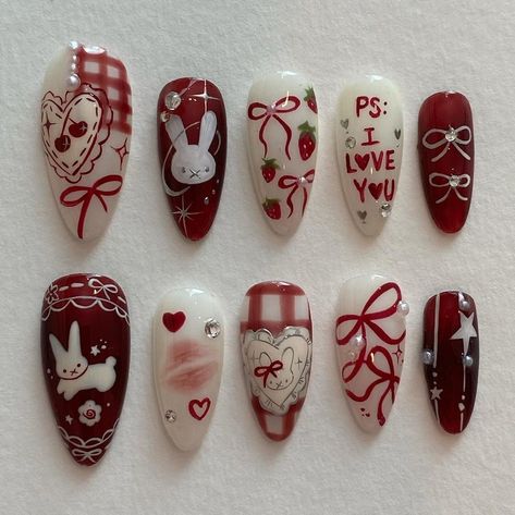 @oaklestudio on insta Manikur Kuku, Fake Nails Designs, Grunge Nails, Pretty Gel Nails, Really Cute Nails, Kawaii Nails, Dream Nails, Funky Nails, Minimalist Nails