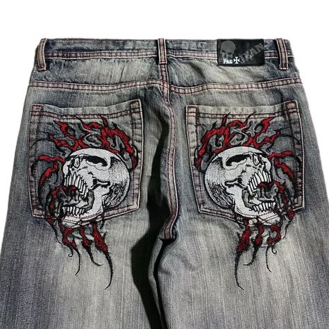 Harajuku Streetwear Punk Casual Wide Leg Washed Jeans Y2k Gothic Heavy Industry Pocket Skull Y2k Trousers, Graphic Embroidery, Hip Hop Jeans, Denim Decor, Streetwear Jeans, Y2k Jeans, Retro Jeans, Casual Denim Pants, Jeans Y2k