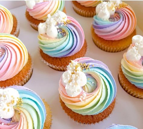 Rainbow Themed Birthday Party, Rainbow Birthday Cake, Cupcake Cake Designs, Kind People, Rainbow Cupcakes, Cupcake Icing, Cute Birthday Cakes, Baby Shower Cupcakes, Rainbow Birthday