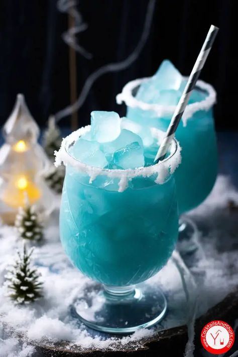 How to make the Jack Frost cocktail recipe with Vodka, Blue Curacao, Cream of Coconuts, Pineapple Juic, Shredded Coconu and Honey Jack Frost Cocktail, Vodka Blue, Vodka Cocktails Recipes, Cocktail Drink, Cocktail Ingredients, Blue Curacao, The Jack, Recipe Ingredients, Cocktail Recipe