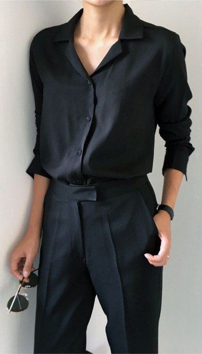 Work wear | Minimal | Luvtolook | Virtual Styling Bob Outfit, Masculine Outfits For Women, Black Shirt Outfits, Masculine Outfits, Androgynous Outfits, Classy Lady, Mom Fashion, Minimal Outfit, Classy Style