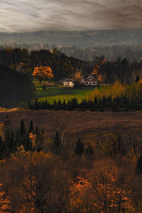 Eugenia Core, Midwest Scenery, Wisconsin Wallpaper, Wisconsin Countryside, Wisconsin Aesthetic, Wisconsin Landscape, Wisconsin Nature, Wisconsin Fall, Fall Mood Board