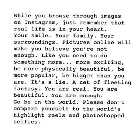 Just a reminder for those who need it 💕 Social Media Isnt Real Life Quotes, Social Media Quotes Truths, Social Media Detox Quotes, Yoga Social Media, Quitting Social Media, Social Media Break, Quotes Thoughts, Bill Gates, Real Life Quotes