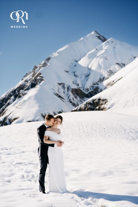 Intimate wedding in Georgia, near snowy and gorgeous mountains. Winter Ceremony, Wedding In The Mountains, Master Of Ceremonies, Ceremony Arch, Georgia Wedding, Snowy Mountains, Wedding Dinner, Artistic Hair, Wedding Locations