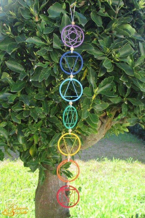 Hippy Vibes, Atrapasueños Diy, 50 Tattoo, Indie Decor, Macrame Mandala, Macrame Dream Catcher, Bangles Diy, Cap Art, Dream Catcher Craft