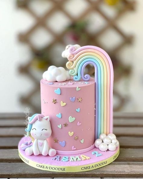 Tort Unicorn, Unicorn Number Cake, Unicorn Cake Design, Fondant Unicorn Cake Toppers, Bakery Cupcakes, 6th Birthday Cakes, Little Pony Cake, Pony Cake