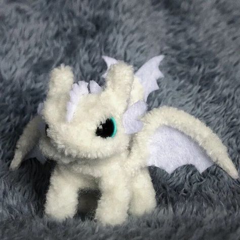 Check out these adorable handmade plush dragon toys! Perfect for any fantasy lover or Sweetest Day gift. These cute creatures are small in size but big in personality. Add them to your collection today! 🐉🧡 #plushdragontoys #fantasycreature #handmade #sweetestdaygift #dragonlover  #SweetestDay #White #dragon #Handmade #eBaySeller #eBayStore #eBay Chenille Stem Animals, Plush Dragon, Creature Fantasy, Handmade Pipe, Cute Squishies, Cute Dragon, Dragon Puppet, Fairy Dragon, Fantasy Creature