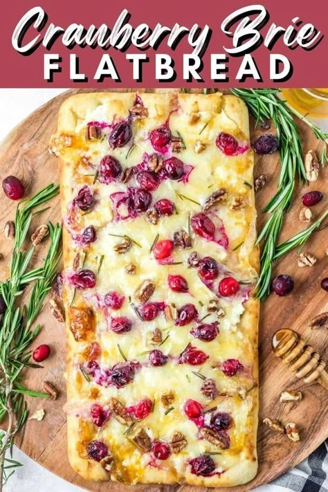 A quick and easy holiday appetizer, this Cranberry Brie Flatbread recipe from Tornadough Alli has only 7 ingredients and is done in 20 minutes! This tasty flatbread is the perfect appetizer for when you're in a hurry! Enjoy the delicious flavor combination of cranberry and brie at your holiday parties! Brie Flatbread, Cranberry Brie, Holiday Appetizers Easy, Flatbread Recipe, Easy To Make Appetizers, Holiday Appetizer, Quick And Easy Appetizers, Flatbread Recipes, Cranberry Recipes