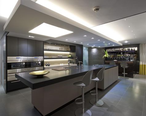 How high spec is this? Idea Dapur, Kitchen Islands Ideas With Seating, Modern Kitchen Island Design, Rumah Moden, Makeover Kitchen, Bilik Idaman, Shelves Kitchen, Kitchen Island Ideas, Modern Kitchen Island