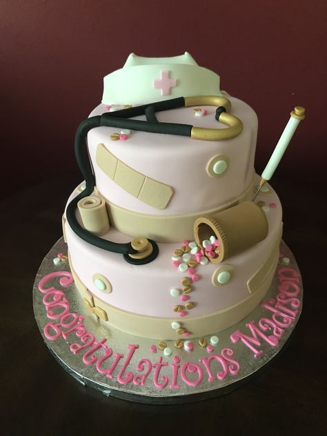 Graduation Cake Ideas Pink, Phlebotomy Graduation, Nurse Grad Party, Nursing Graduation Cakes, Nurse Grad Parties, Nurse Graduation Party Decorations, Nursing School Graduation Pictures, Graduation Cake Designs, Nursing School Inspiration