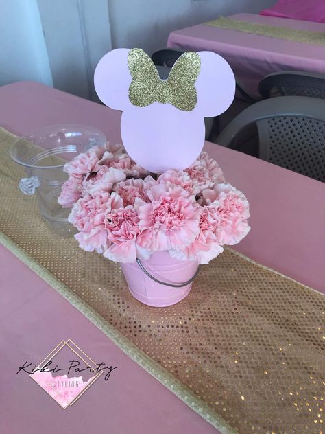 Minnie Mouse Birthday Party Ideas | Photo 2 of 11 | Catch My Party Minnie Mouse Pink Balloons, Small Minnie Mouse Party, Mini Mouse Party Games, Pink Minnie Mouse Birthday Party Ideas, Minnie Mouse Birthday Party Ideas Pink And Gold, Minnie Mouse 2nd Birthday Party Decoration, Mickey And Minnie Themed Birthday Party, Minnie Mouse Birthday Table Decorations, Floral Minnie Mouse Party