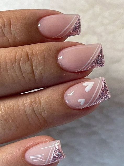 24pcs Square Glitter Line Love Heart Print Fake Nail Press On Nails False Nails | eBay Nail Extension Designs Nude Color Short, Baddie Bling Nails Short, Bling Nails Short, Baddie Bling Nails, Princess Nail Designs, Shorties Nails, Geometric Nail Art, Fall Nail Trends, Square Nail Designs