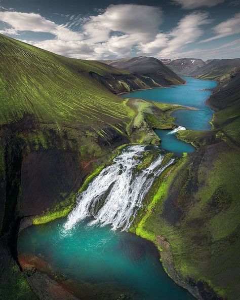 Icelandic Highlands, Matka Natura, Air Terjun, Destination Voyage, Alam Yang Indah, Places Around The World, Most Beautiful Places, Aerial View, Scandinavia