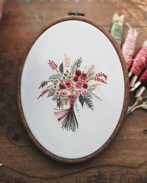 Embroidery hoop art Fall Hosting, Hosting Decor, Embroidery Fall, Bouquet Embroidery, Flower Boquet, Holiday Hosting, Unique Cross Stitch, Cross Stitch Tutorial, Embroidery Hoop Wall Art