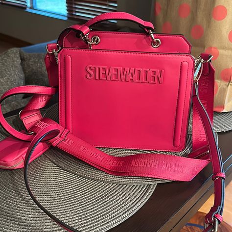 Rare Berry Pink Steve Madden Bag. Nwt Steve Madden Pink Bag, Steven Madden Bag, Steve Madden Bags Handbags, Bag Expensive, Tax Money, Grey Tote Bags, Expensive Bag, My Style Bags, Trendy Purses