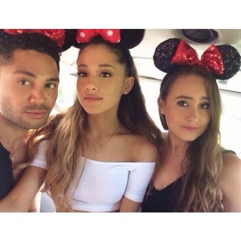 Ariana Grande Disney, Alexa Luria, Unicorn Hair Color, Ariana Grande News, Ariana Grande Photos, Ariana Grande Pictures, Ariana G, Dangerous Woman, Amazing People