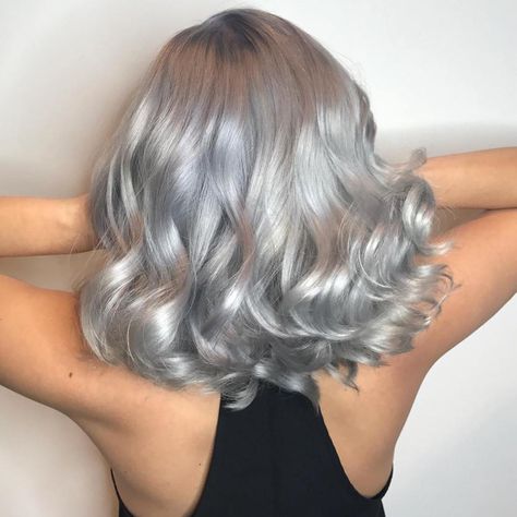 Metallic Gray Hair Color Metallic Silver Hair, Cool Tone Hair Colors, Metallic Hair Color, Silver Hair Dye, Grey Hair Dye, Silver Blonde Hair, Gorgeous Gray Hair, Silver Hair Color, Silver Grey Hair