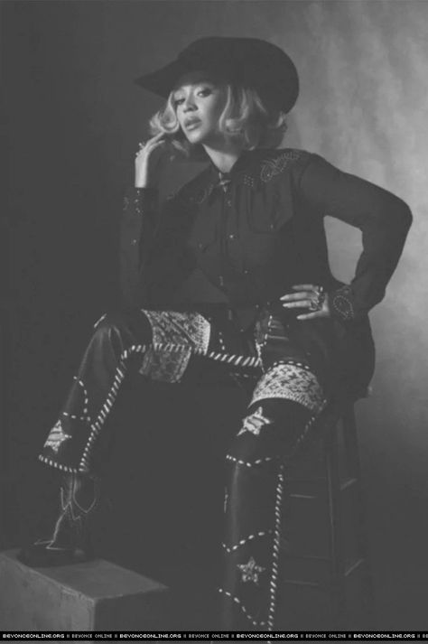 Beyonce Photoshoot, Beyonce Album, Queen Bee Beyonce, Beyonce Outfits, Beyonce Knowles Carter, Urban Cowboy, Beyonce Style, Cowgirl Aesthetic, Beyoncé Giselle Knowles-carter