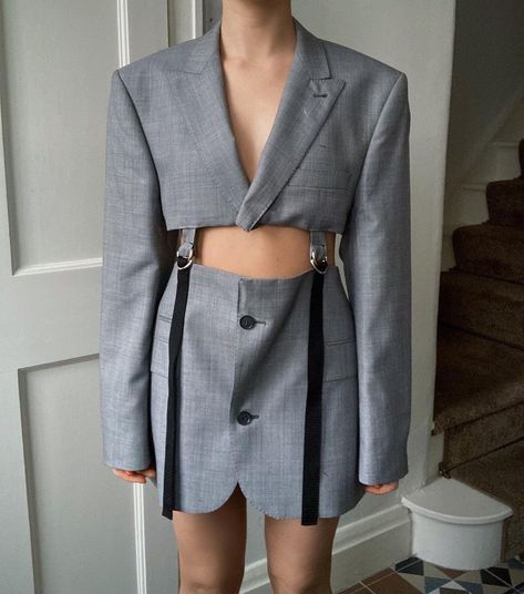 SARAH O ROBINSON. (@sarah_o_robinson) posted on Instagram: “Grey strap suit set • Custom order . . . . . . #upcycle #upcycling #upcycled #sustainable #sustainablefashion #blazer #fashion…” • Nov 30, 2020 at 6:16pm UTC Reworked Skirt, Contact Page, Classic Trousers, Ropa Diy, Upcycled Fashion, Jeans Diy, Thrift Fashion, Of Model, Beautiful Skirts