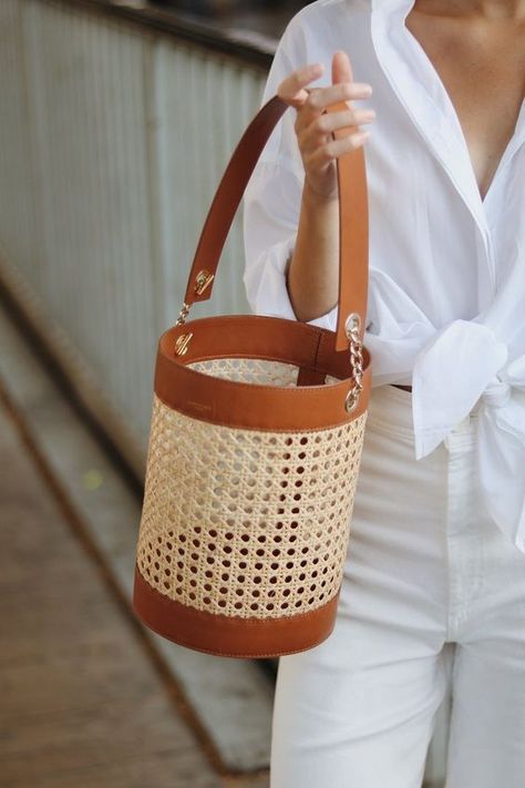 Crea Cuir, Desain Tote Bag, Tas Mini, Sac Diy, Bamboo Bag, Wicker Bags, Rattan Bag, Handcrafted Bags, Fancy Bags