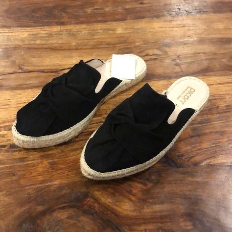 Black Suede Genuine Leather Brand New With Tags Slip On Shoes, Espadrilles, Mules Valentino Espadrilles, Ankle Tie Espadrilles, Toms Espadrilles, Tan Espadrilles, Espadrilles Black, Tory Burch Espadrilles, Gold Espadrilles, Chanel Espadrilles, Lace Wedges