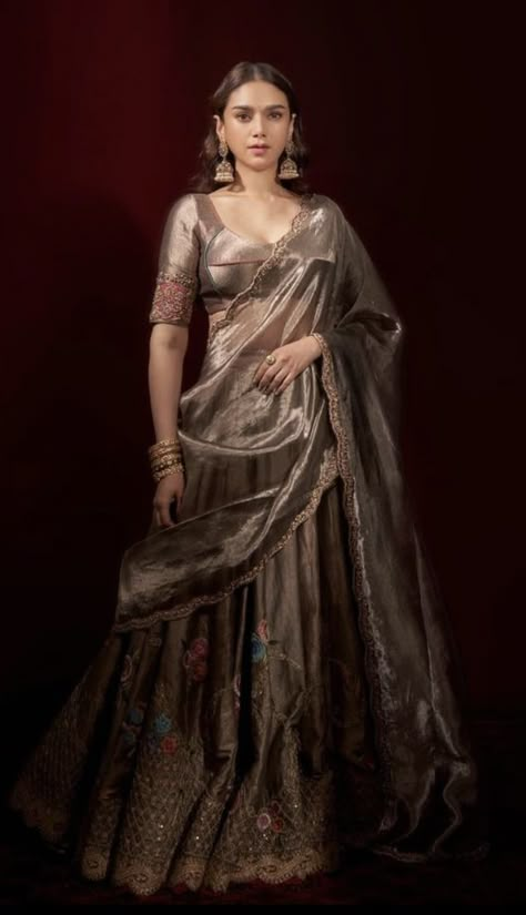 Heavy Lehenga, Aditi Rao Hydari, Aditi Rao, Trendy Outfits Indian, Wedding Lehenga Designs, Traditional Indian Dress, Clothes Korean Style, Tissue Saree, Pakistani Wedding Outfits