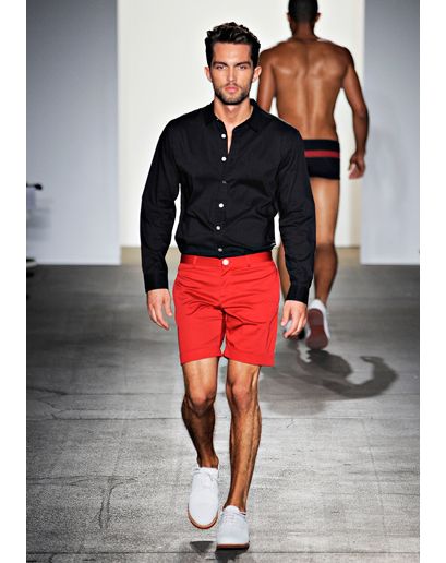 Parke Ronan Red Shorts Outfit Men, Red Shorts Outfit, Shorts Outfit Men, Gq Fashion, Mens Shorts Outfits, Fashion Art Photography, Shorts Outfit, Men Summer, Red Shorts