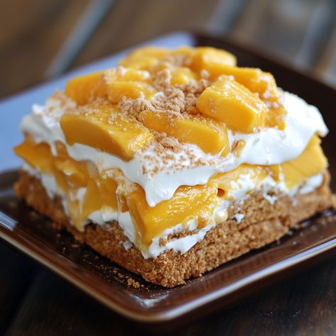 Graham Mango Float, Mango Float Aesthetic, Mango Float Ingredients, Mango Graham Float, Mango Graham Cake, Mango Graham, Graham Cake, Mango Float, Mango Slices