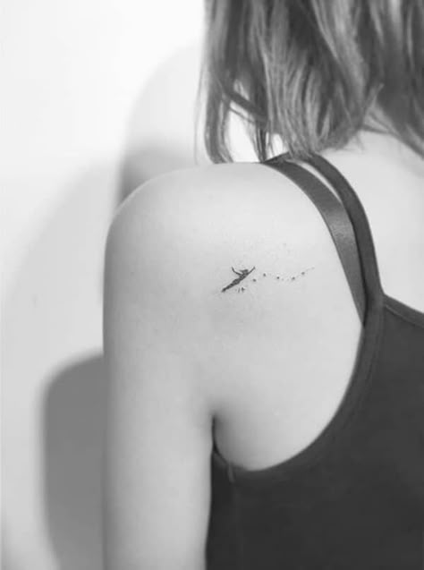 Peter Pan Tattoos, Pan Tattoo, Disney Tattoos Small, Playground Tattoo, Peter Pan Tattoo, Peter Pans, Tattoo Disney, Tattoo Trend, Disney Tattoo