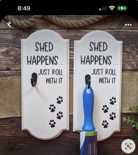 Dog Crafts, Lint Roller, Craft Show Ideas, Cricut Craft Room, Dog Decor, Dog Gift, Cricut Projects Vinyl, Animal Crafts, Wooden Crafts