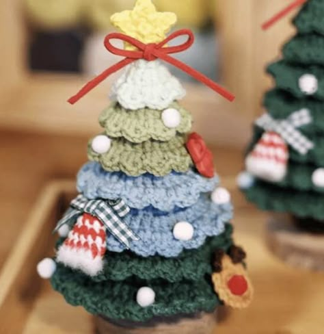 Crochet Christmas Tree Free Crochet Pattern For Christmas Trees, Knitted Xmas Decorations Free Patterns, Crochet Christmas Tree Free Pattern Easy, Crocheted Christmas Tree Ornaments Free Patterns, Easy Crochet Projects Christmas, Crochet Crismas Ideas, Easy Crochet Christmas Tree Pattern, Crochet Christmas Tree Free Pattern, Easy Crochet Amigurumi Free Patterns