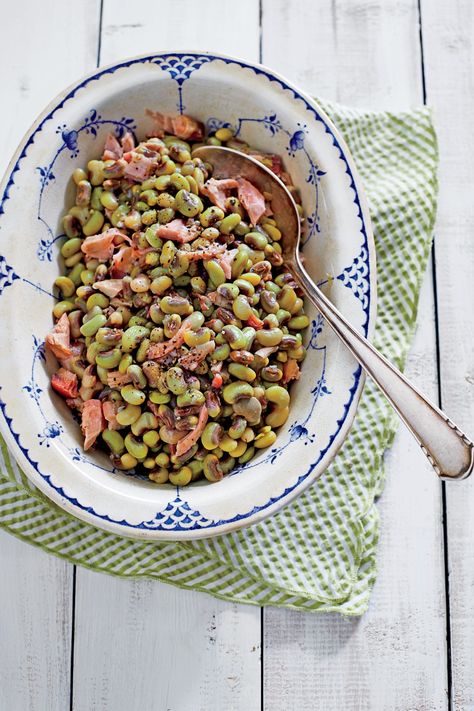 11 Ham Hock Recipes Full of Southern Flavor Field Peas Recipe, Macaroni Salad With Ham, Field Peas, Summer Potluck Recipes, Family Reunion Food, Ham Hocks, Classic Macaroni Salad, Southern Living Recipes, Leftover Ham Recipes