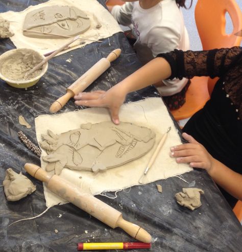 Picassoo #clay #school #madebylittlehands #picasso #kids Picasso Kids, Reggio Art, Study Things, Clay Classes, Kids Workshop, Clay Crafts For Kids, Kids Clay, Pottery Workshop, Ceramic Workshop