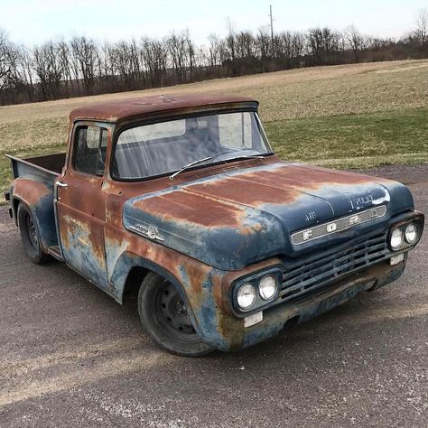 Great patina Sp2 Vw, Truk Besar, Rat Rod Trucks, Vintage Pickup Trucks, Classic Ford Trucks, Old Ford Trucks, Rusty Cars, Old Pickup, Rat Rods Truck