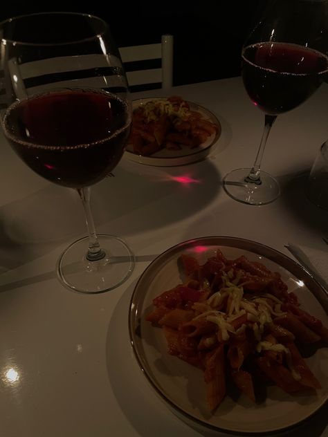 #datenight #pasta #pastadinner #pastadishes #food #foodphotography #wine #dinnerrecipe #dinner Wine And Pasta, Wine Pasta, Dinner Aesthetic, Salmon Dinner, Date Dinner, Dinner Date, Red Wine, Yummy Food, Pasta