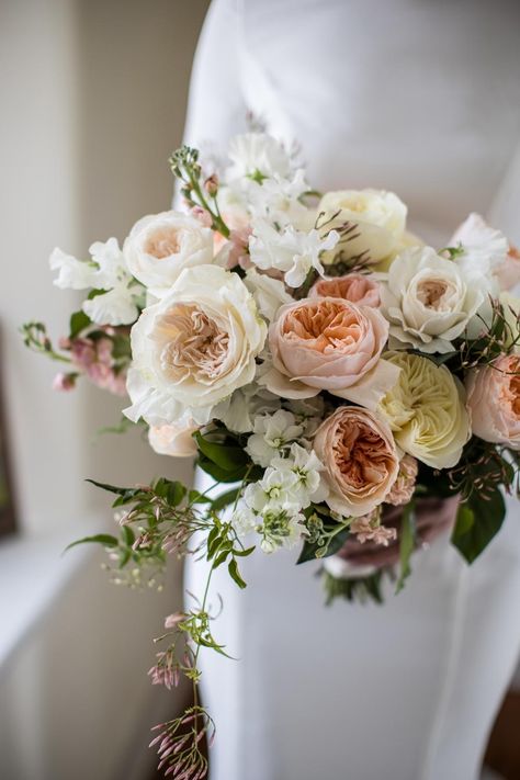 English Rose Bridal Bouquet, Romantic Garden Wedding Bouquet, Soft Romantic Bridal Bouquet, English Wedding Bouquet, Vintage Style Wedding Bouquet, David Austin Wedding Roses, David Austin Wedding Bouquet, Romantic Bride Bouquet, David Austin Roses Wedding Bouquet