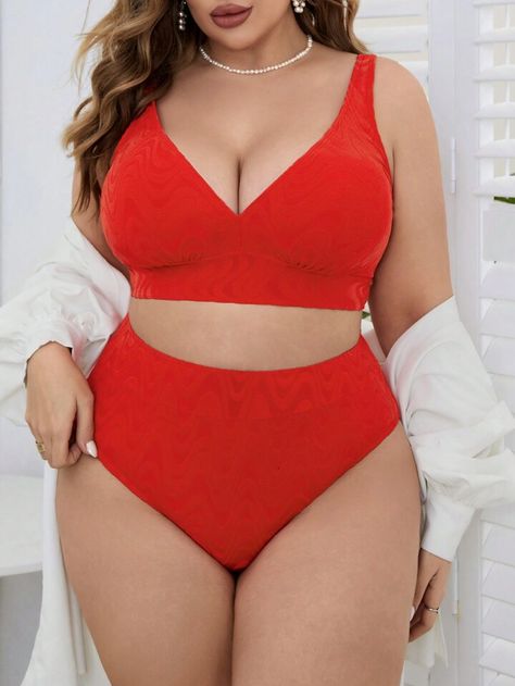 SHEIN Swim Basics Plus Size Women'S Solid Color Swimwear Set Plus Size Swimwear Shein, Cute Plus Size Bikinis, Beach Plus Size, Moda Praia Plus Size, Pool Wear, Outfit Mujer, Swimwear Sets, Plus Size Swimwear, Fashion Online Shop