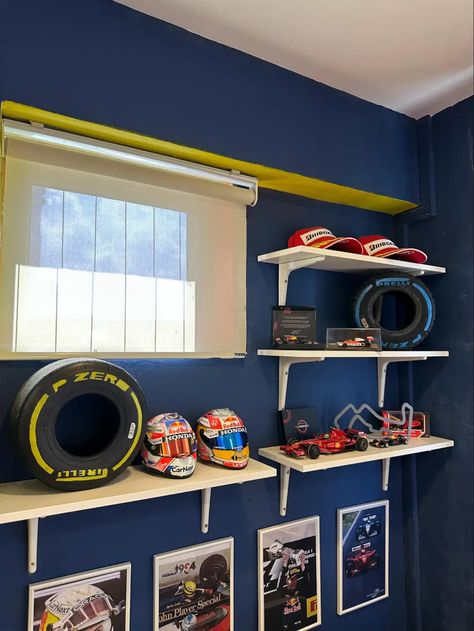 Car Bedroom Aesthetic, F1 Inspired Room, F1 Room Decor Aesthetic, F1 Room Ideas, Formula 1 Bedroom, F1 Bedroom, F1 Room Decor, Guy Room Ideas, F1 Room