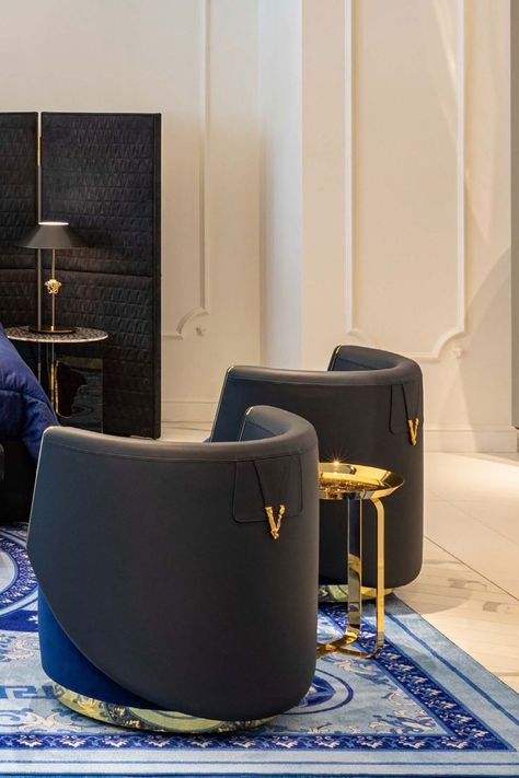 Sporting the new Versace 'Virtus' symbol these chairs are a billiant and sophisticated introduction to the new Versace branding. Versace Chair, Versace Furniture, Luxury Home Interior, Sofa Design Wood, Home Interior Design Ideas, Dressing Room Decor, Unique Sofas, Modern Sofa Designs, Homes Luxury