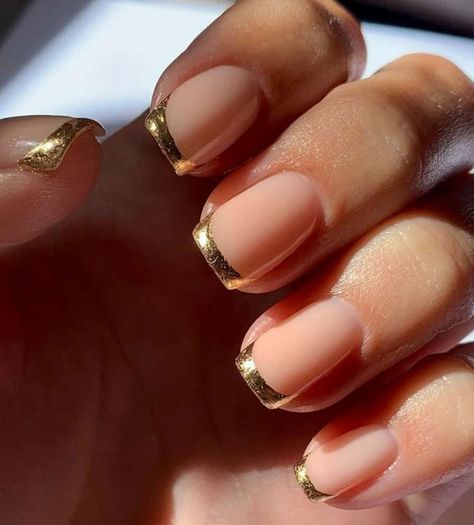 French Tip Nails Square, Gold Tip Nails, Ponytail Wedding, Gold French Tip, Hairstyles Prom, Gold Nail Designs, Hairstyles Ponytail, French Tip Nail Designs, Square Nail Designs