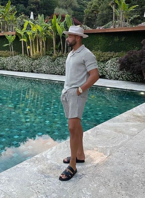 Black Men Vacation Outfits, Morocco Fits, Dominican Republic Outfits, Bahamas Outfit, Man Fits, Jamaica Outfits, Vacation Outfits Men, Mens Beach Style, Vacation Fits